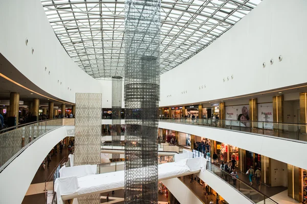 Centro comercial Galeria em São Petersburgo — Fotografia de Stock