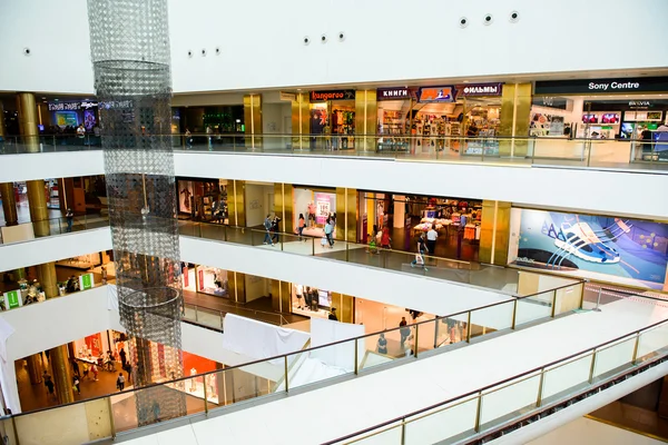 Centro comercial Galeria em São Petersburgo — Fotografia de Stock