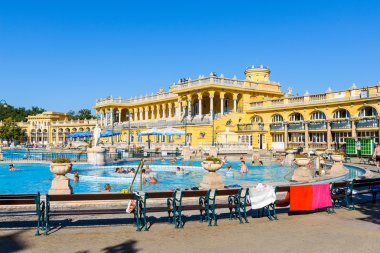 Szechenyi şifalı banyo karmaşık