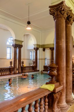 Szechenyi şifalı banyo karmaşık