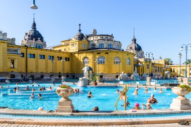 Szechenyi şifalı banyo karmaşık