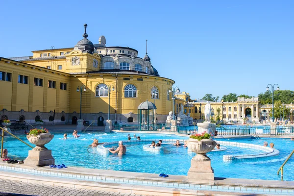 Szechenyi Medicinal Bath complex — Stockfoto