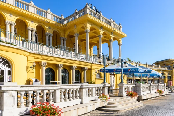 Szechenyi şifalı banyo karmaşık — Stok fotoğraf