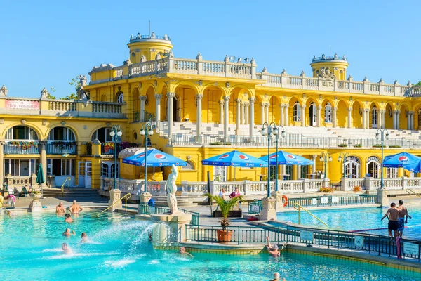 Complexe de bain médicinal Szechenyi — Photo