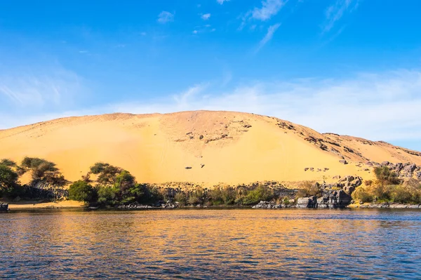 Niili-joen luonne Egyptissä — kuvapankkivalokuva