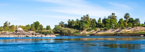 Charakter rzeki Nilu w Egipcie — Zdjęcie stockowe