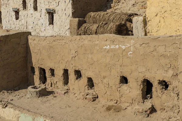 Modelo de arcilla de la ciudad de Bawiti en Bahariya Oasis en Egipto —  Fotos de Stock