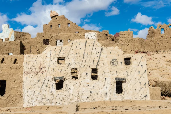 在埃及的巴哈绿洲拜维提镇的粘土模型 — 图库照片