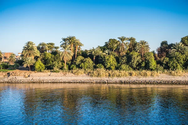 मिस्र में नील नदी पर सूर्यास्त — स्टॉक फ़ोटो, इमेज