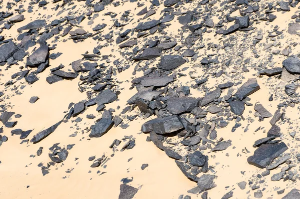 Formations volcaniques du désert noir dans le désert de Lybie — Photo