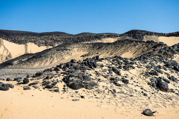 Μαύρη έρημο formarions lanscape και βασάλτη — Φωτογραφία Αρχείου