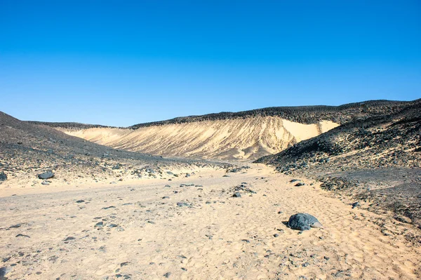 The Black desert in Egypt — Stock Photo, Image