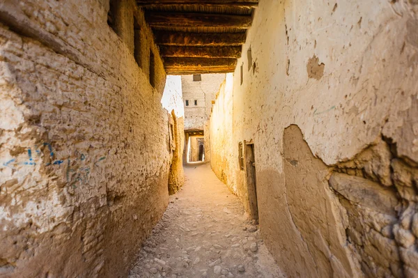 Al Qasr, vieux village dans le désert de Dakhla, Egypte — Photo