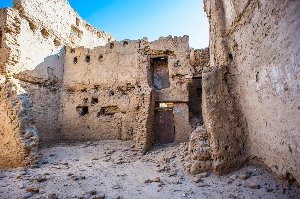 Al Qasr, antiga aldeia no deserto de Dakhla, Egito — Fotografia de Stock