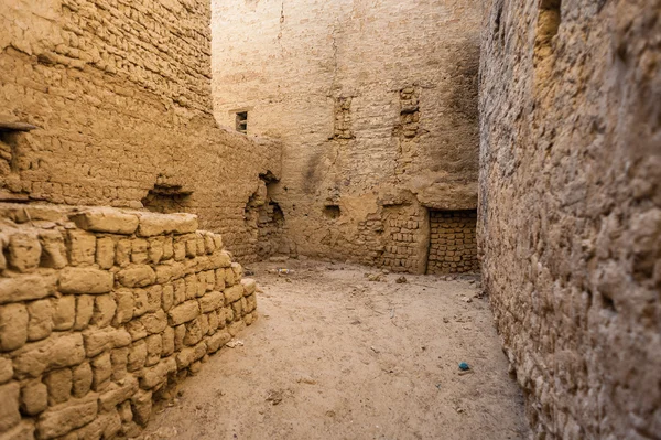 Al Qasr, old village in Dakhla Desert, Egypt — Stock Photo, Image