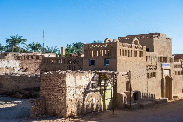 Al Qasr, antiga aldeia no deserto de Dakhla, Egito — Fotografia de Stock