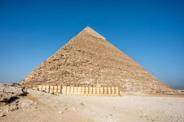 Piramidy w Gizie, płaskowyżu Giza, Egipt. Listę Światowego Dziedzictwa UNESCO — Zdjęcie stockowe