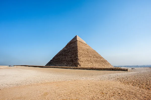 Piramidy w Gizie, płaskowyżu Giza, Egipt. Listę Światowego Dziedzictwa UNESCO — Zdjęcie stockowe