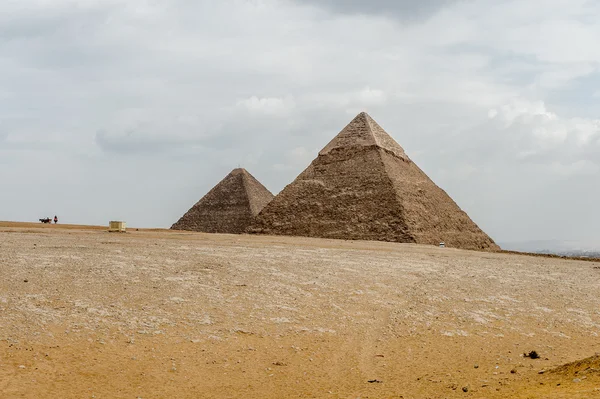 Gizeh Necropolis, Plateau van Giza, Egypte. UNESCO werelderfgoed — Stockfoto