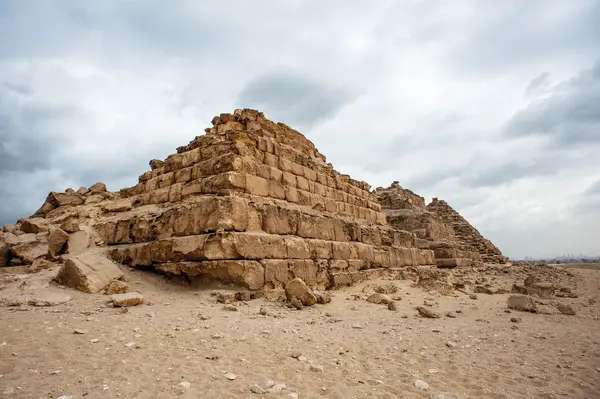 Gizeh Necropolis, Plateau van Giza, Egypte. UNESCO werelderfgoed — Stockfoto