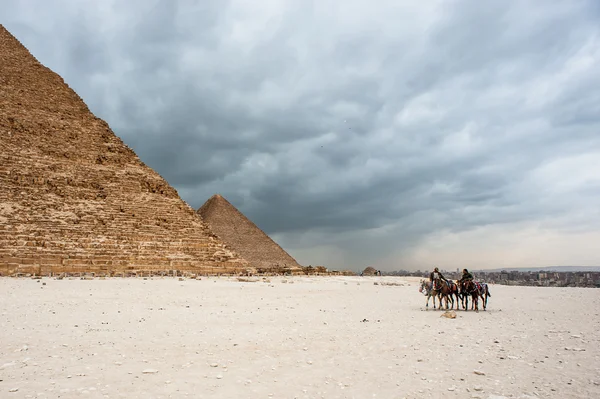 Giza Plateau, zachodnim brzegu Nilu, Giza, Egipt — Zdjęcie stockowe