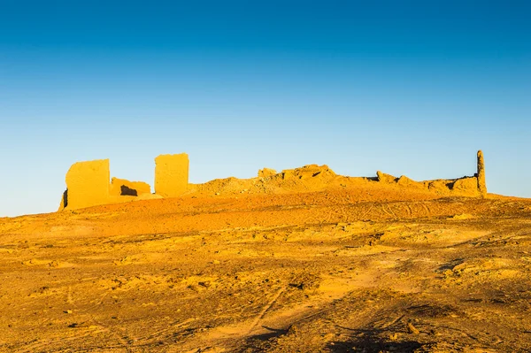 Ruiny chrámu Nadora v Kharga pouští z Egypta — Stock fotografie