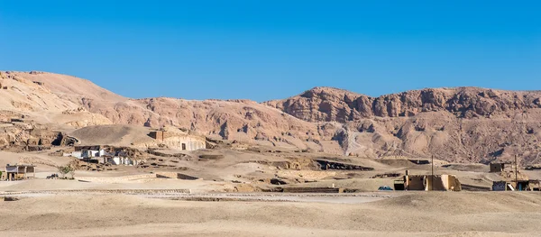 Old abandoned houses near in Egypt — Stock Photo, Image