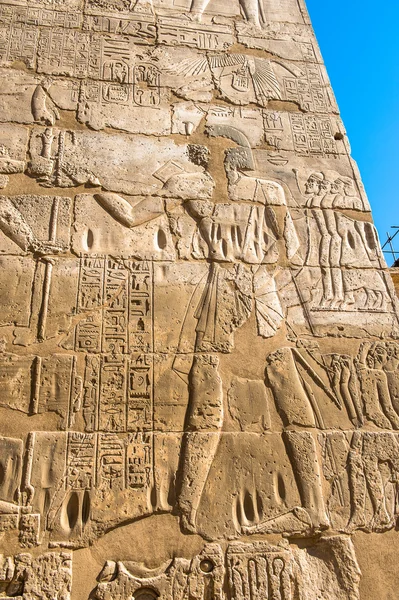 De Medinet Habu (mortuarium tempel van Ramses Iii), de westelijke oever van Luxor in Egypte — Stockfoto