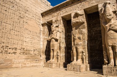 Medinet Habu (morg Tapınağı Ramses III), Batı Şeria Mısır Luksor