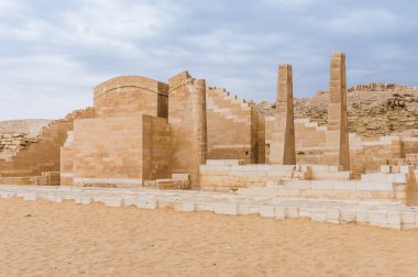 Djoser, Mısır Piramidi