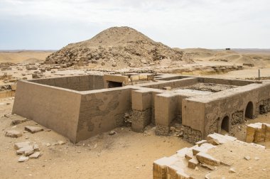 Djoser, Mısır Piramidi