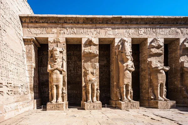 The Medinet Habu (Mortuary Temple of Ramesses III), West Bank of Luxor in Egypt — Stock Photo, Image