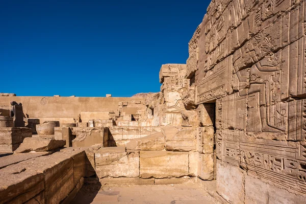 Medinet Habu (похоронний храм Рамзеса Iii), західному березі Луксора в Єгипті — стокове фото