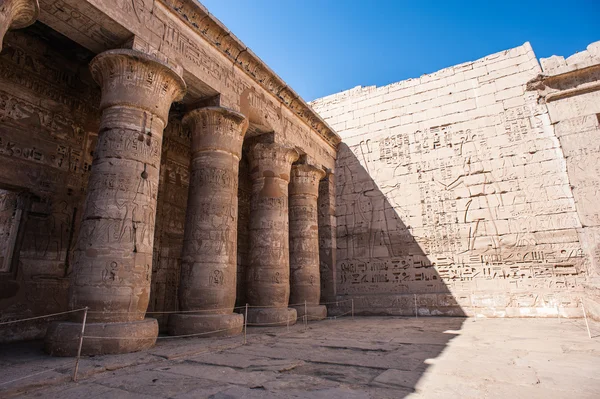 El Medinet Habu (Templo Mortuorio de Ramsés III), Cisjordania de Luxor en Egipto —  Fotos de Stock