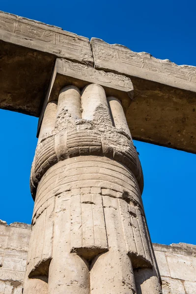 Луксор храму, східному березі Нілу, Єгипет — стокове фото