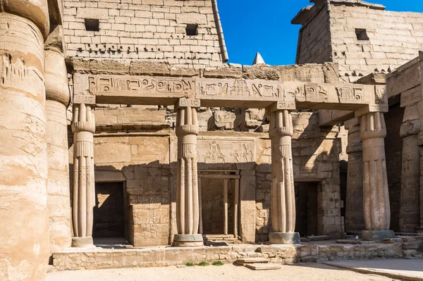 Luxor tempel, oostelijke oever van de Nijl, Egypte — Stockfoto