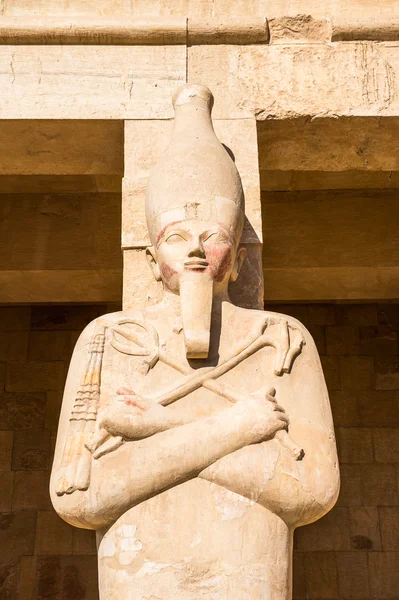 Part of the Mortuary temple of Hatshepsut, Western Bank of the Nile — Stock Photo, Image