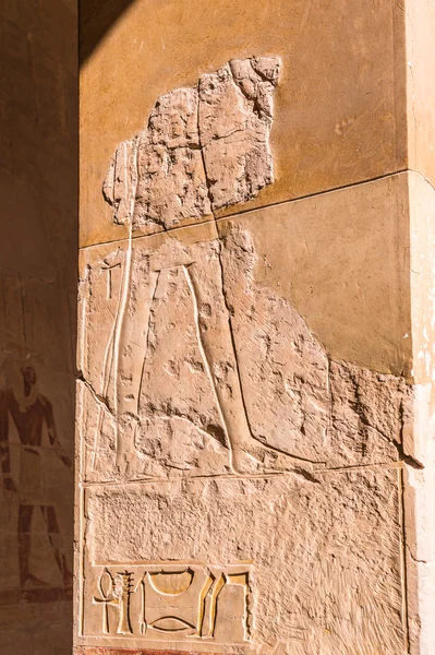 Part of the Mortuary temple of Hatshepsut,  Western Bank of the Nile — Stock Photo, Image