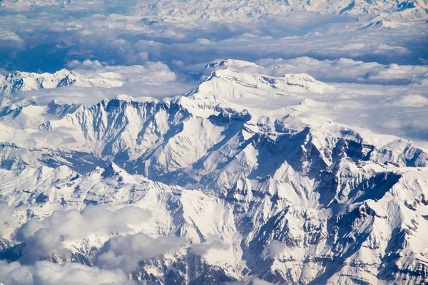 Prachtige panorama van de Zwitserse Alpen mountians — Stockfoto