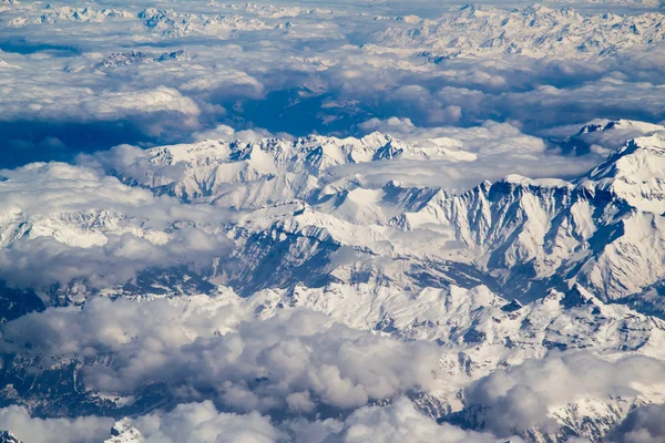 Beautiful panorama of the Swiss Alpine mountians — Stock Photo, Image