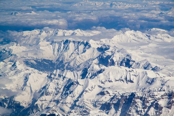 Πανέμορφο πανόραμα των τα Swiss Alpine mountians — Φωτογραφία Αρχείου