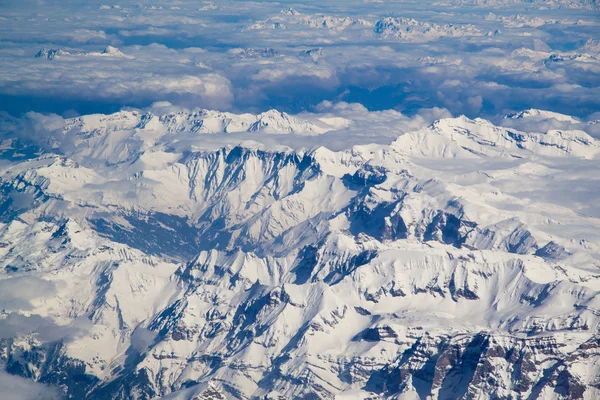 Beautiful panorama of the Swiss Alpine mountians — Stock Photo, Image