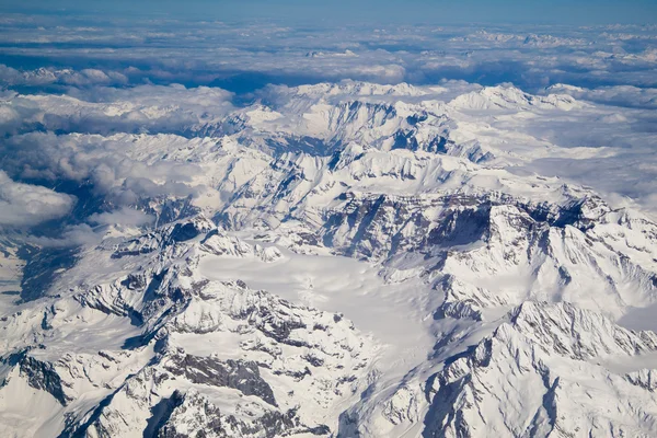 Beautiful panorama of the Swiss Alpine mountians — Stock Photo, Image