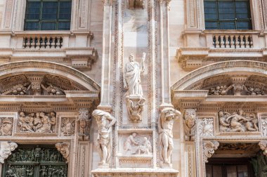 mimarisi, milan, İtalya