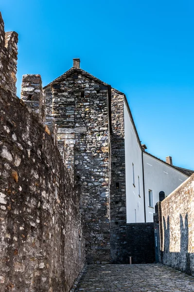 Architecture of Bellinzona, Switzerland — Stock Photo, Image