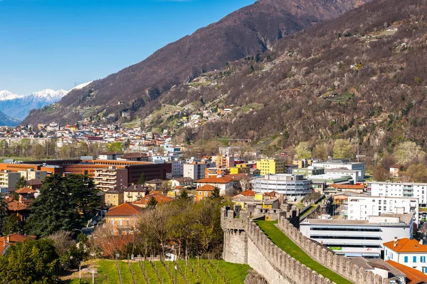 Architecture of Bellinzona, Switzerland — Stock Photo, Image