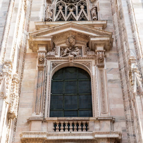 Mimarisi, milan, İtalya — Stok fotoğraf