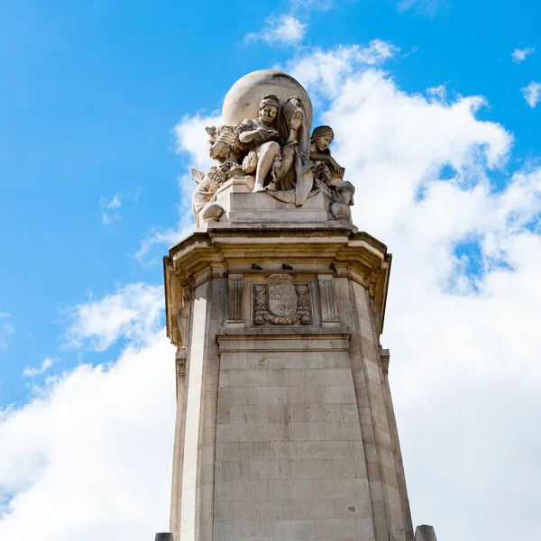 Arkitekturen i madrid, Spanien — Stockfoto