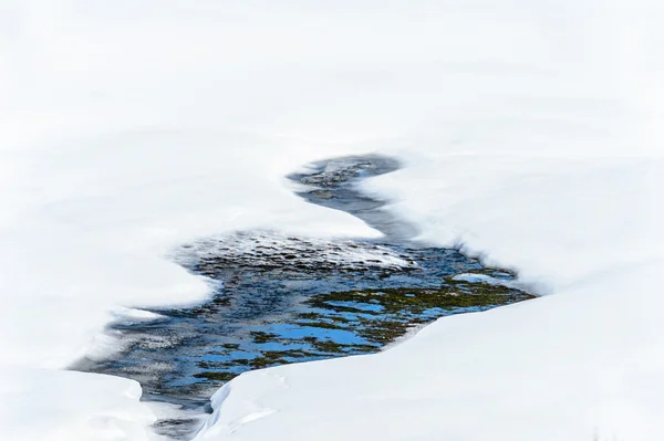 Crash over the ice — Stock Photo, Image