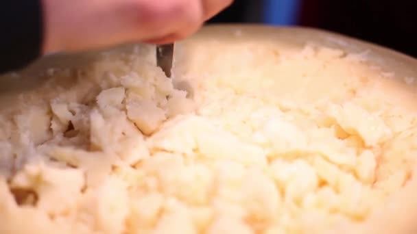 パルメザン チーズのみじん切り — ストック動画